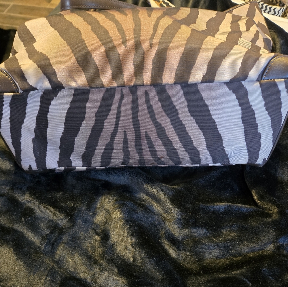 Coach Madison Phobe Zebra Print Tote Brown With Gold Hardware - Picture 4 of 12